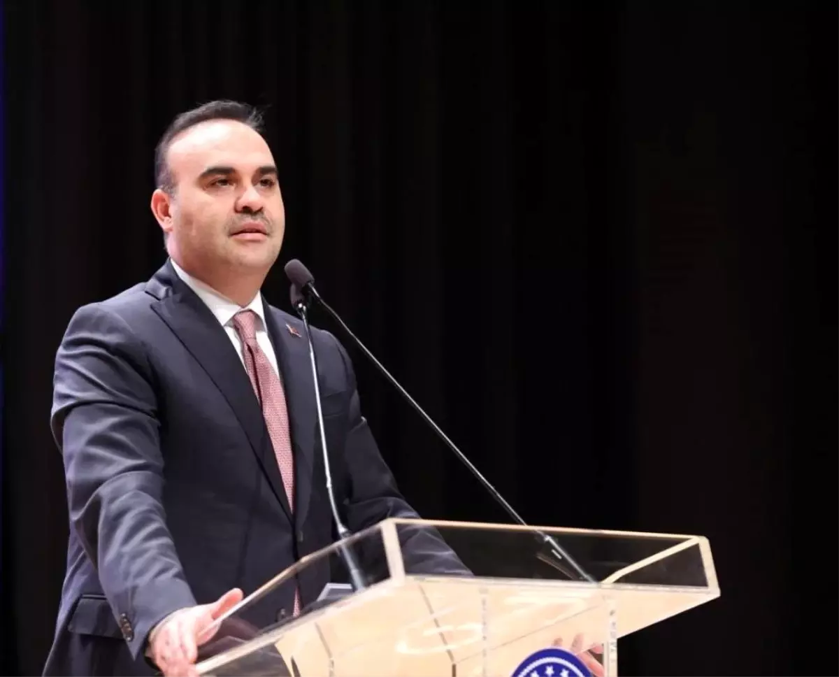 Bakan Kacır: "20 milyon lira üst limitli 36 ay vadeli krediler için 20 puanlık finansman desteği sunuyoruz"