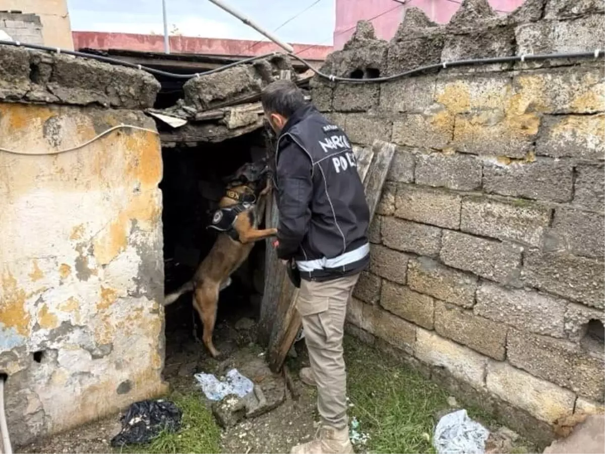 Batman'da okul çevrelerinde narkotik denetim
