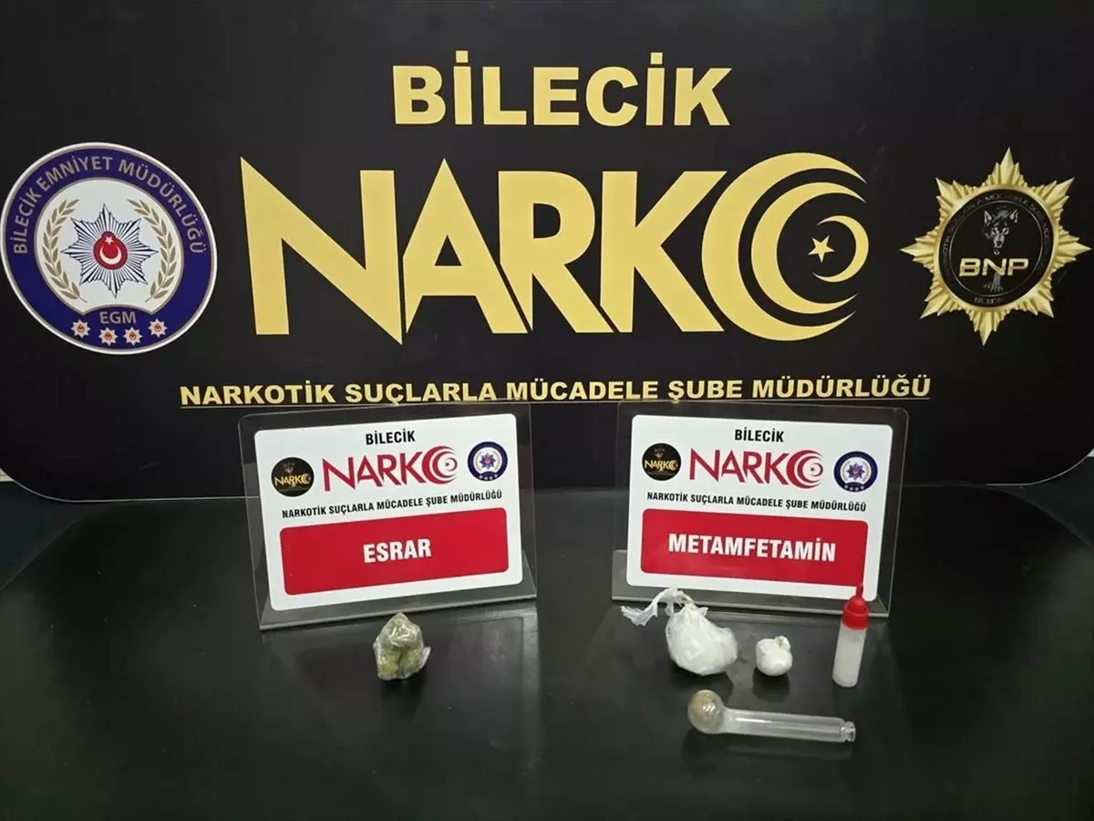 Bilecik'te üzerlerinde uyuşturucu bulunan 2 şüpheli yakalandı