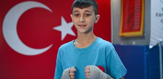 Boksla 10 yaşında tanıştı 12 yaşında kürsüye çıktı