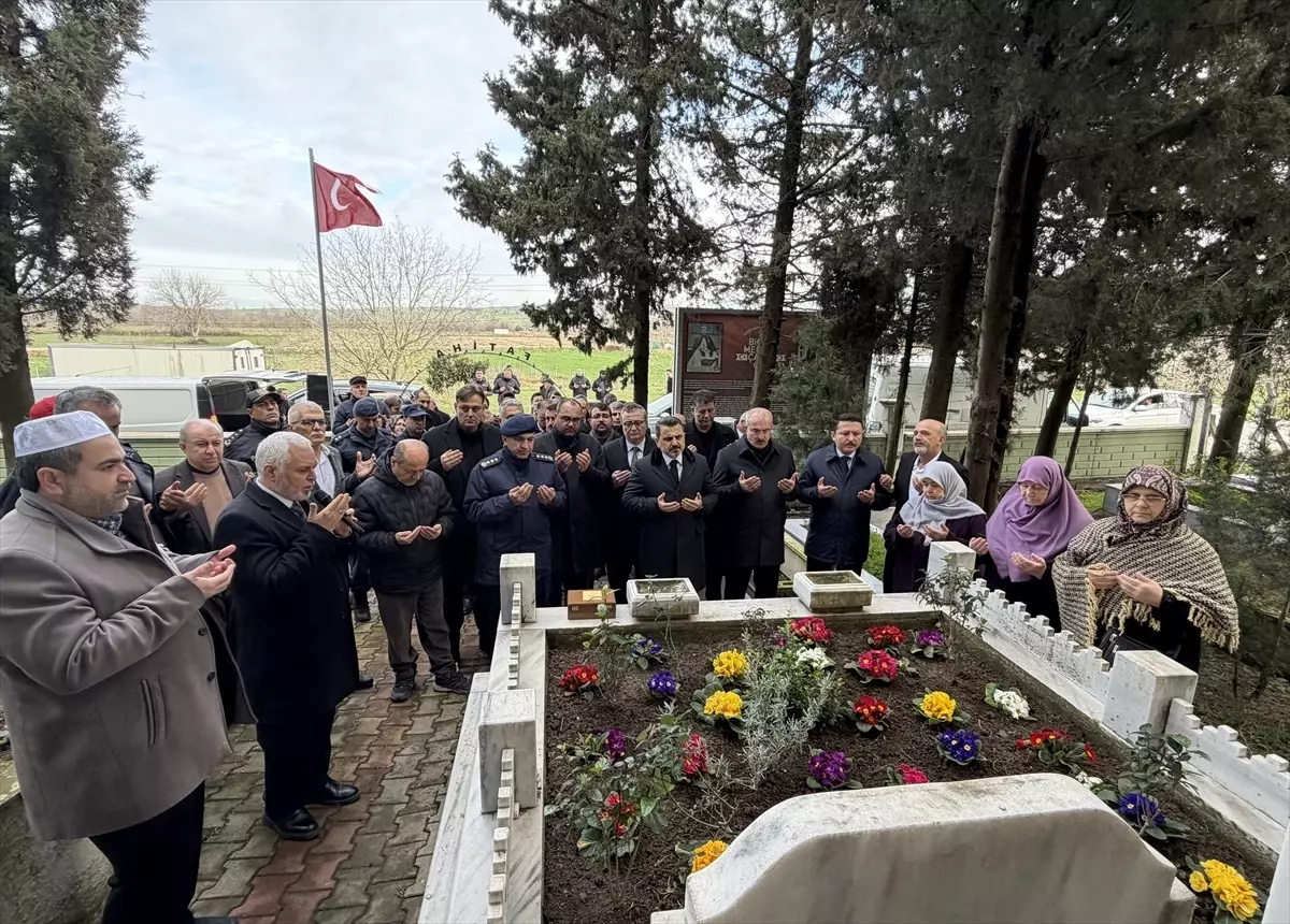 Çanakkale Savaşları kahramanı Bigalı Mehmet Çavuş kabri başında anıldı