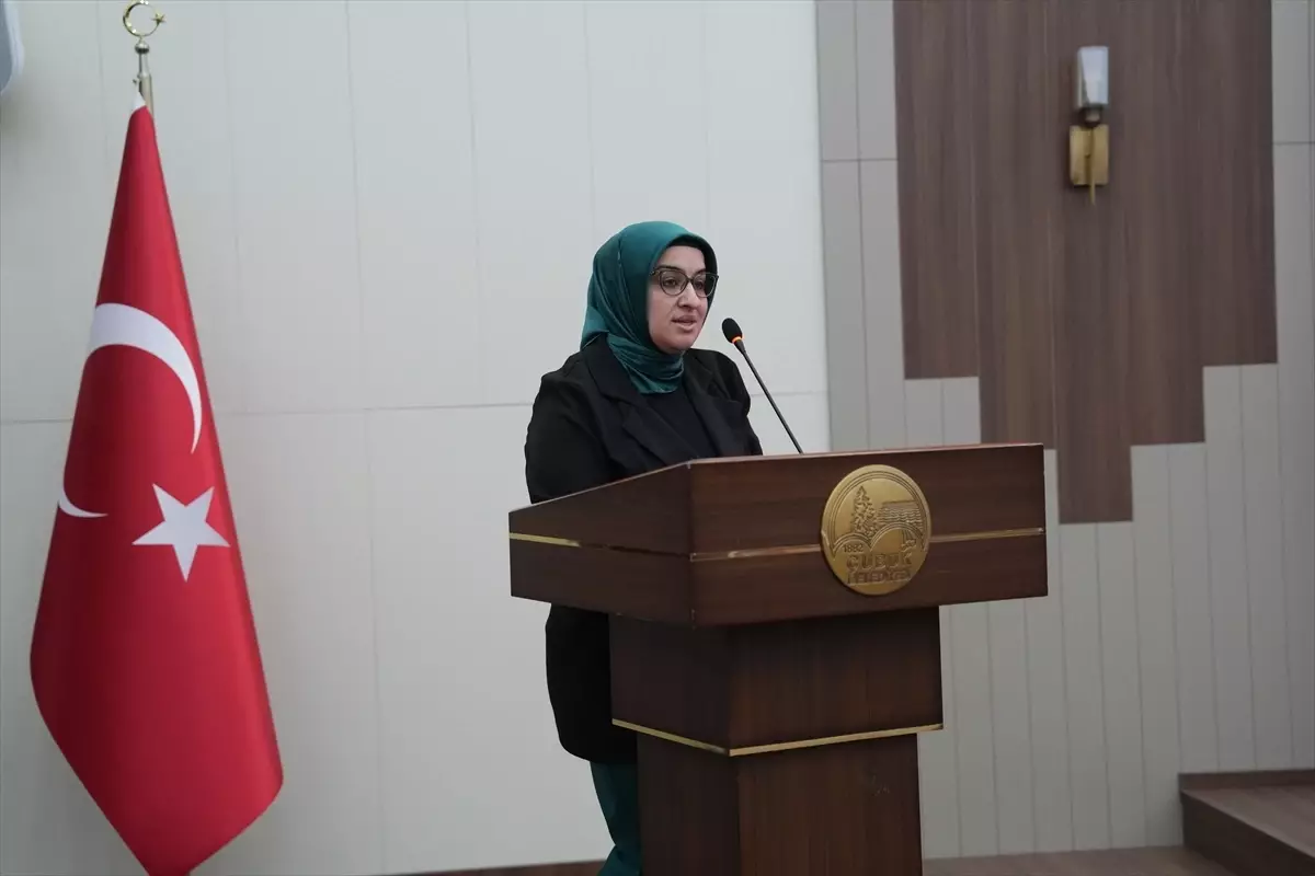 Çubuk'ta bağımlılıkla mücadele semineri düzenlendi