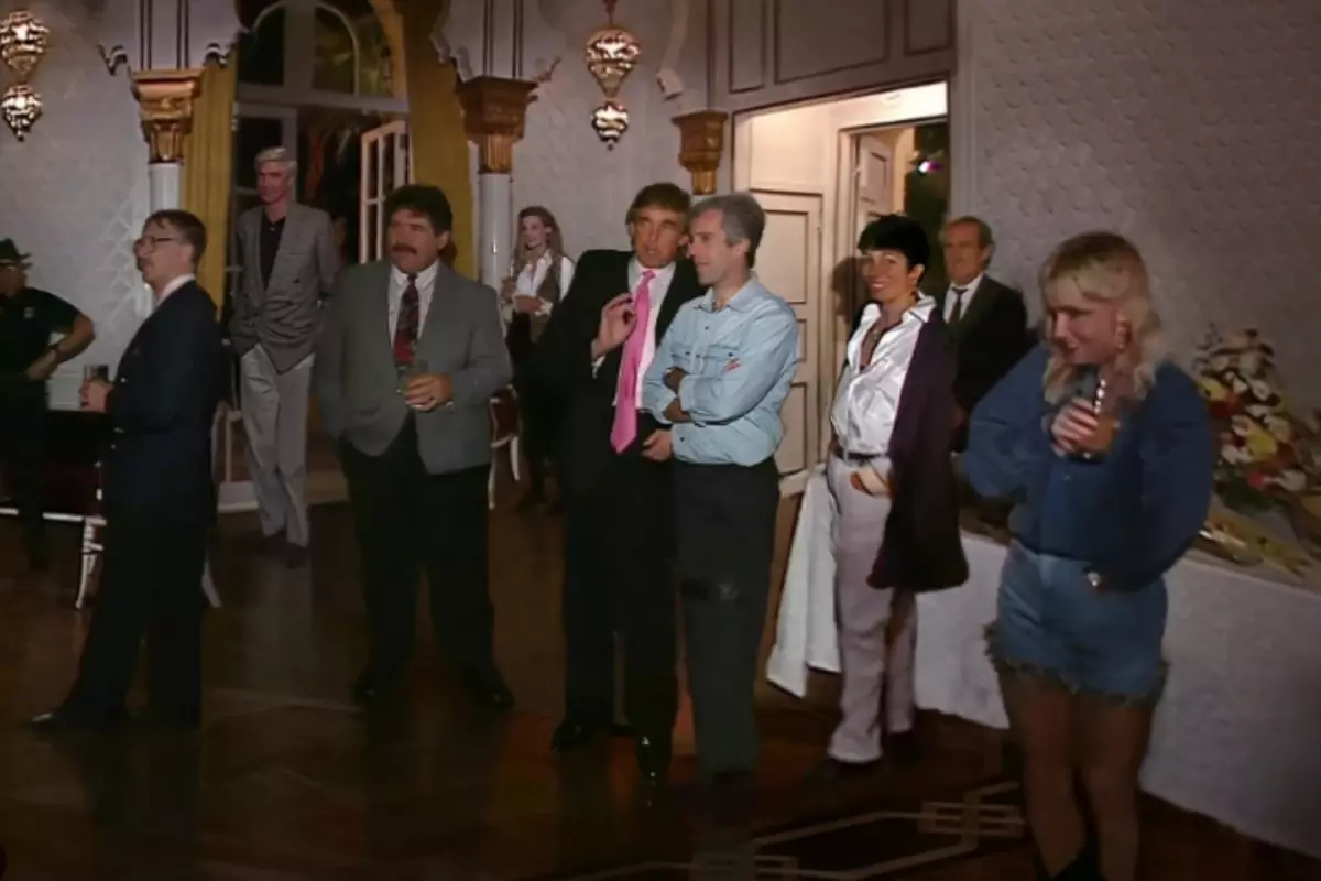 Epstein kayıtları ifşa etti: Trump, arkadaşlarının eşleri ile birlikte olmayı severdi