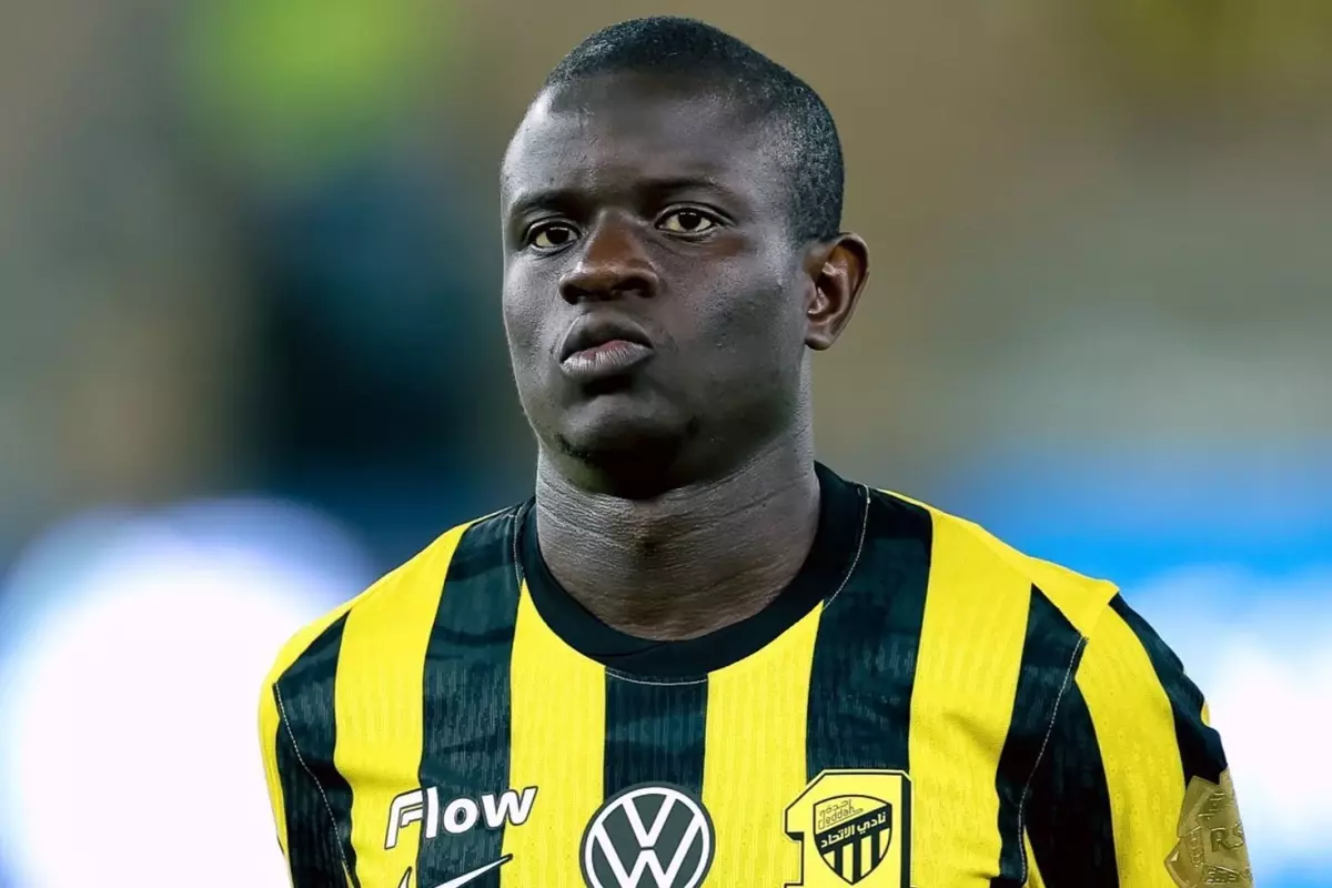 Fenerbahçe'ye transferi gerçekleşmeyen Kante'den olay hamle