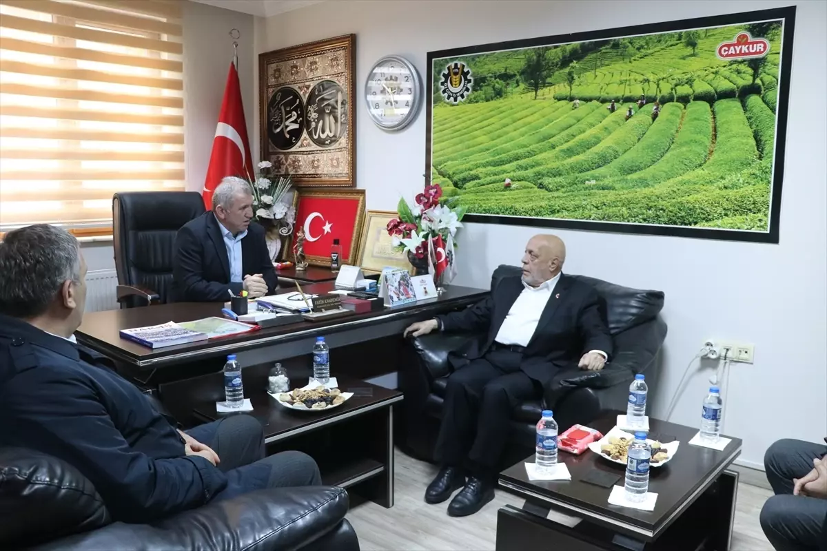 HAK-İŞ ve Hizmet-İş Sendikası Genel Başkanı Mahmut Arslan, Rize'de konuştu Açıklaması