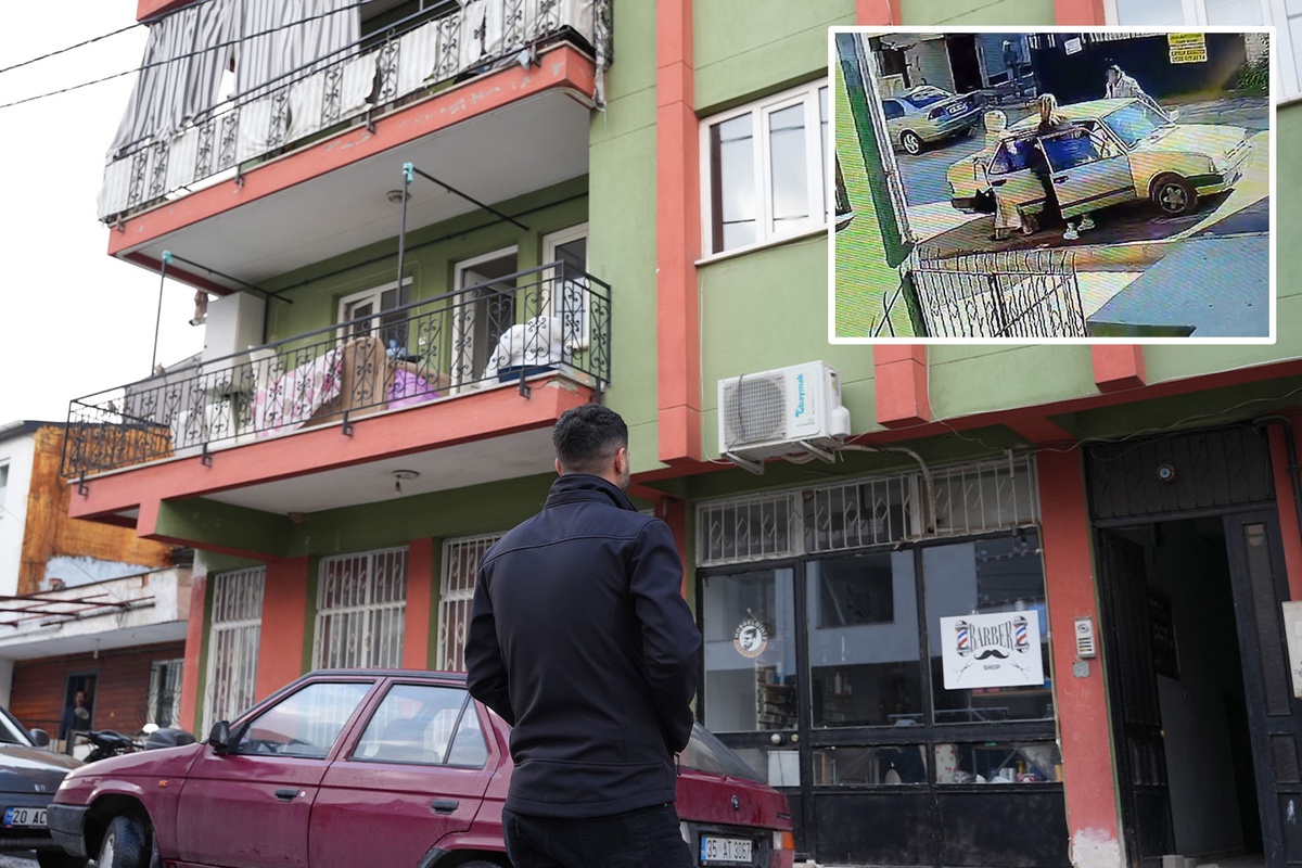 Komşuları 'evin soyuluyor' diye aradı, kameraya bakınca hayatının şokunu yaşadı