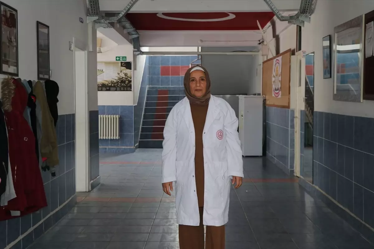 Kanser hastası öğretmen erken teşhisle sağlığına kavuştu