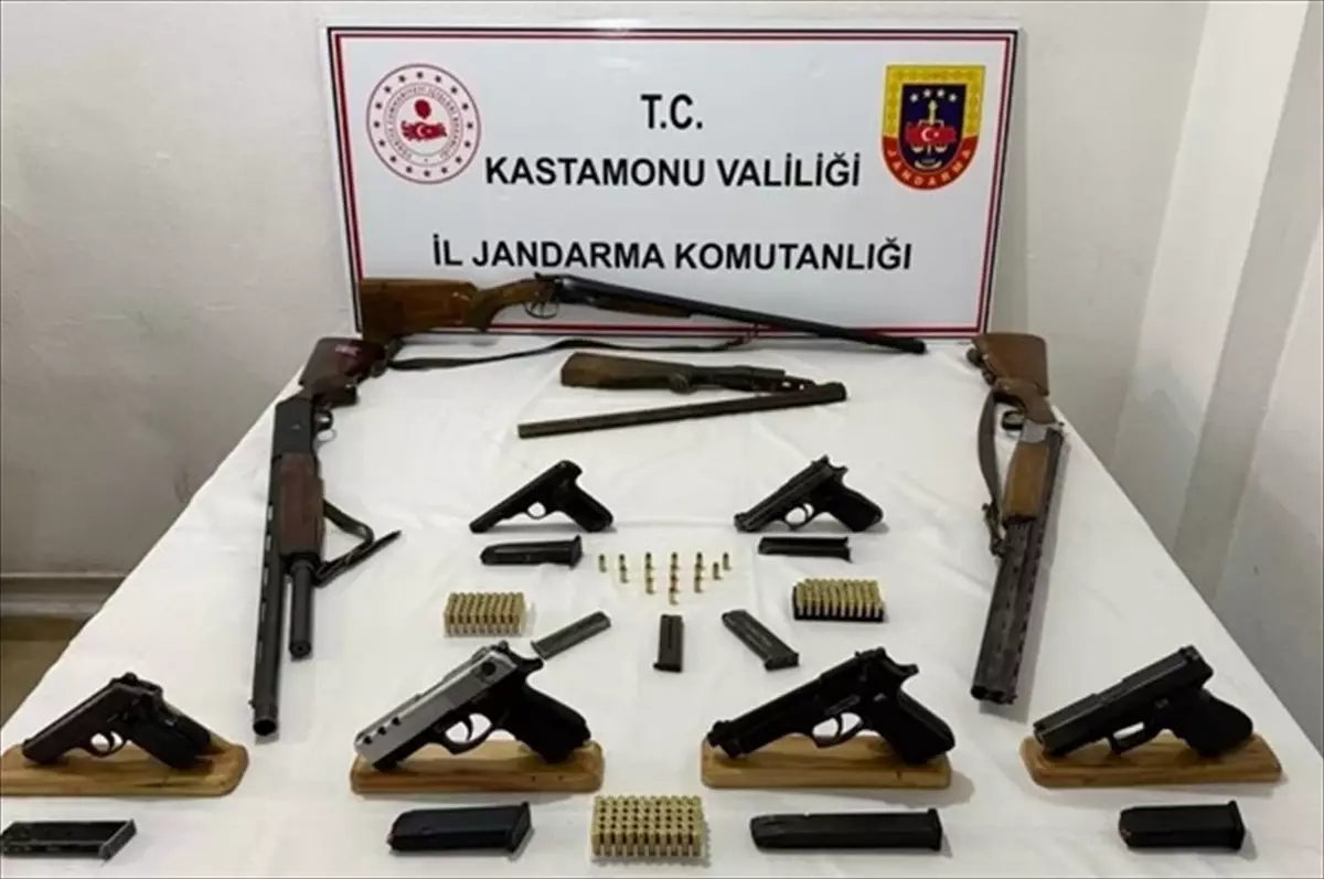 Kastamonu'da silah kaçakçılığı operasyonunda 7 kişi yakalandı