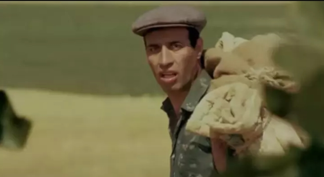 Kibar Feyzo filmi ne zaman, nerede çekildi? Kibar Feyzo filmi oyuncuları kim, konusu ne, sonu nasıl bitiyor?