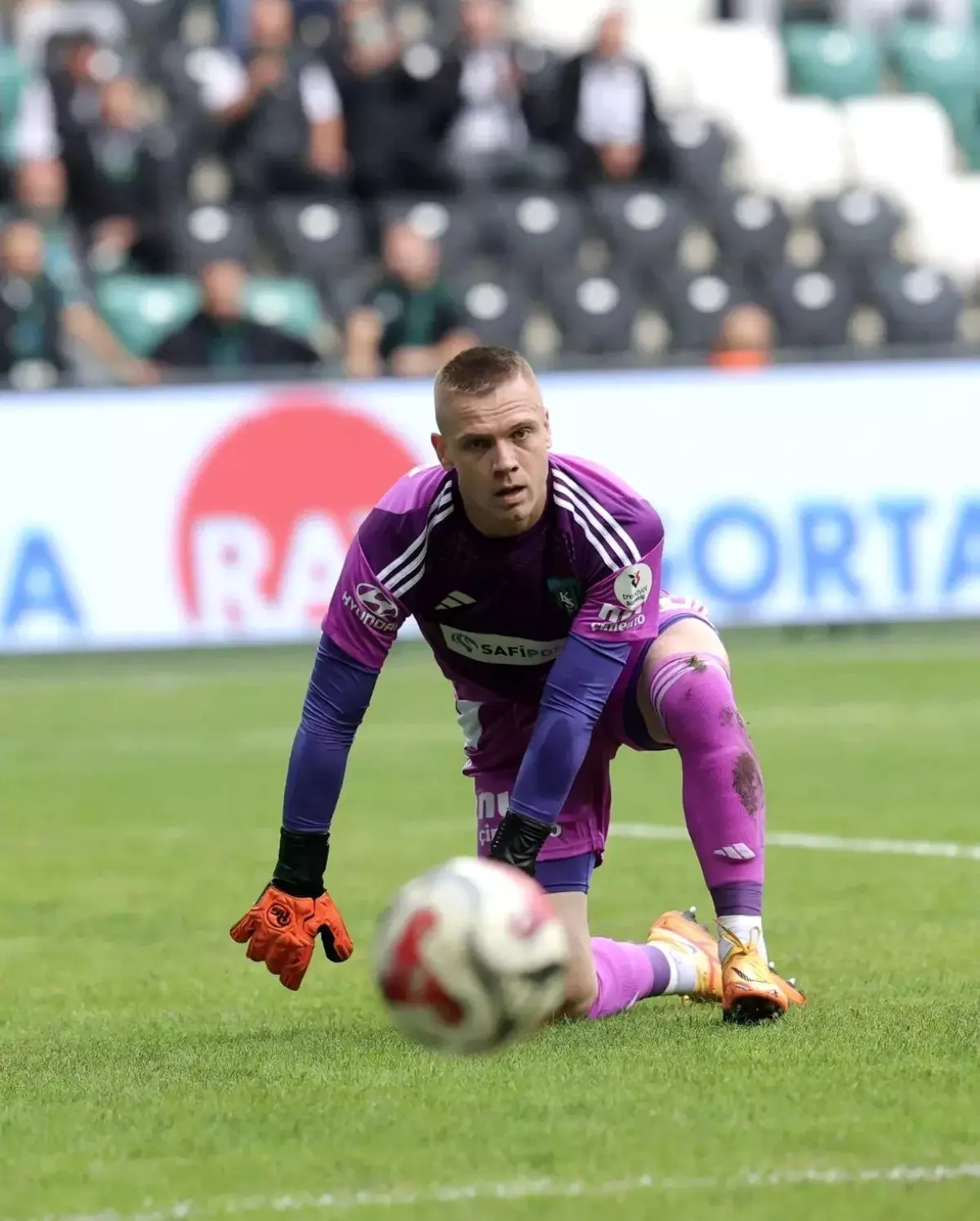 Kocaelispor'da Jovanovic tedavisi için ülkesine gitti