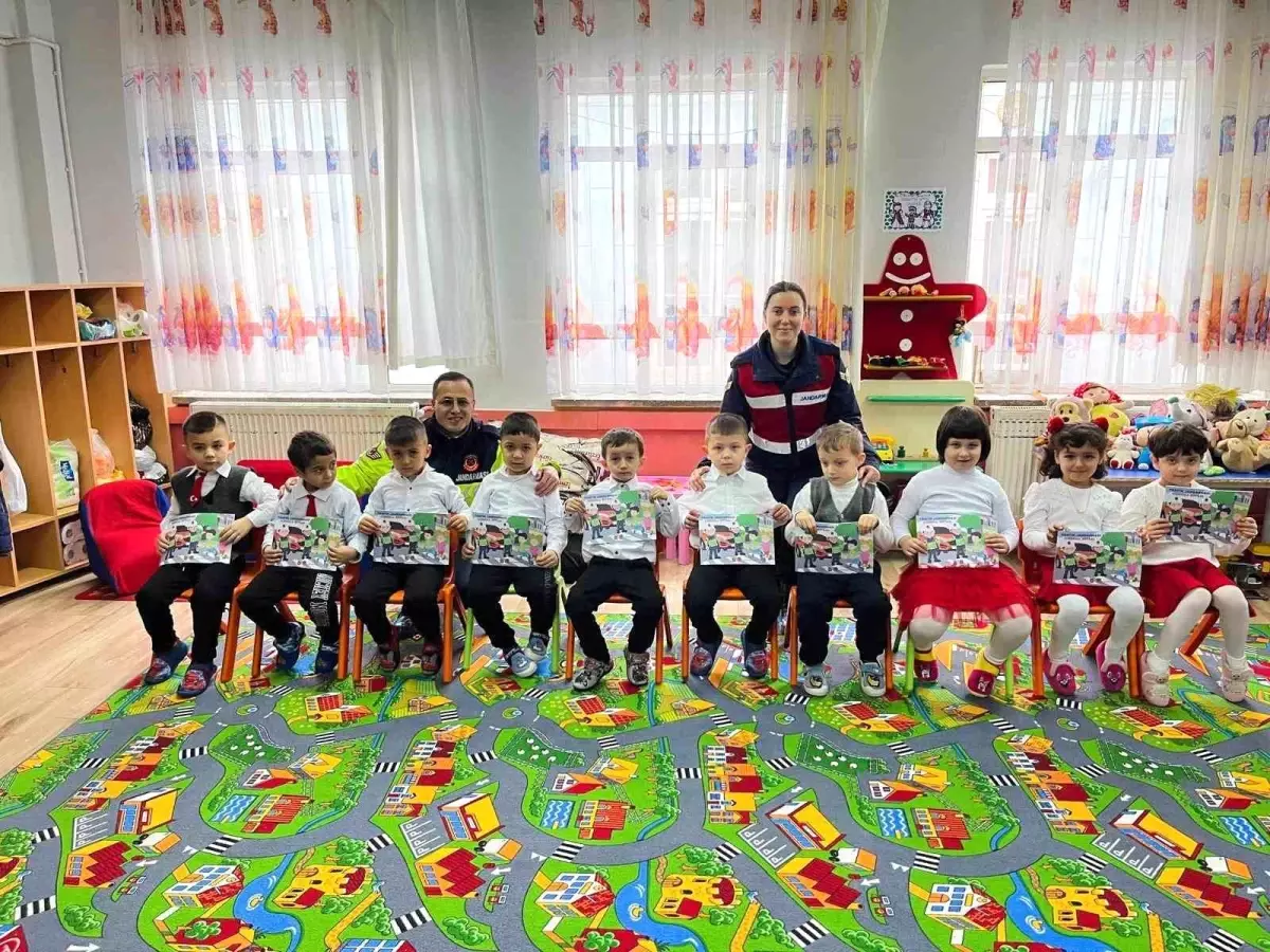 Kütahya'da okullar ve çevresinde güvenlik tedbirleri artırıldı