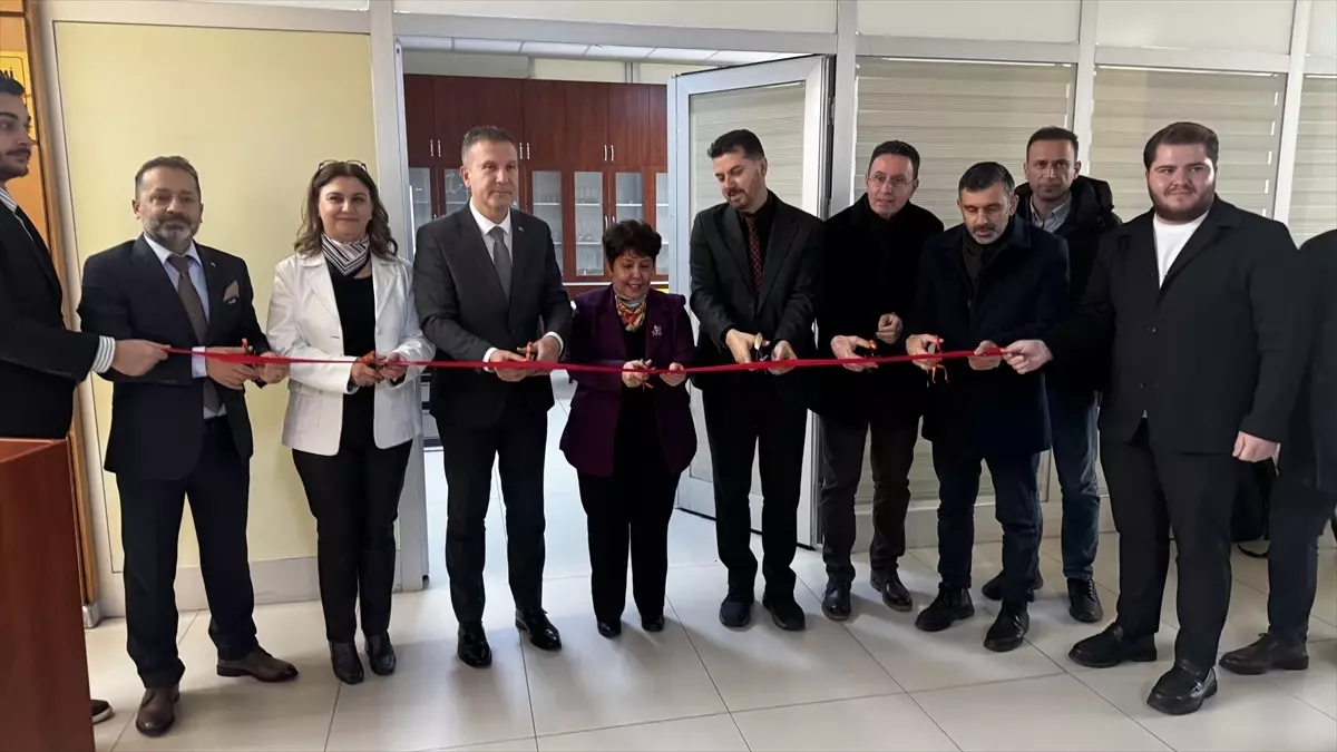 NKÜ'de Toprak Bilimi Sınıf Laboratuvarı açıldı