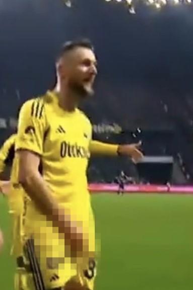 pascal nouma ornegi veren recep durul skriniar a 19534384 2304 m