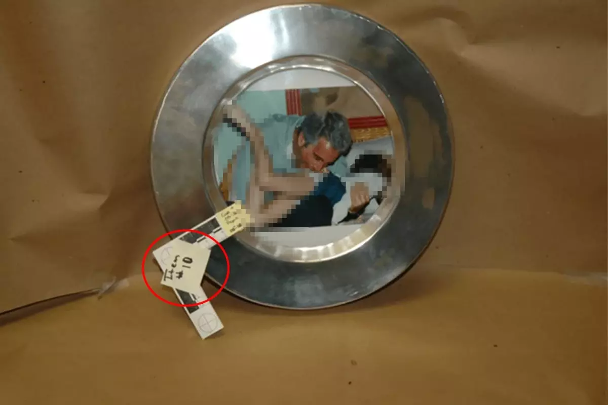 Pedofili dosyasındaki en sağlam kanıt! Ülke bu fotoğrafı konuşuyor