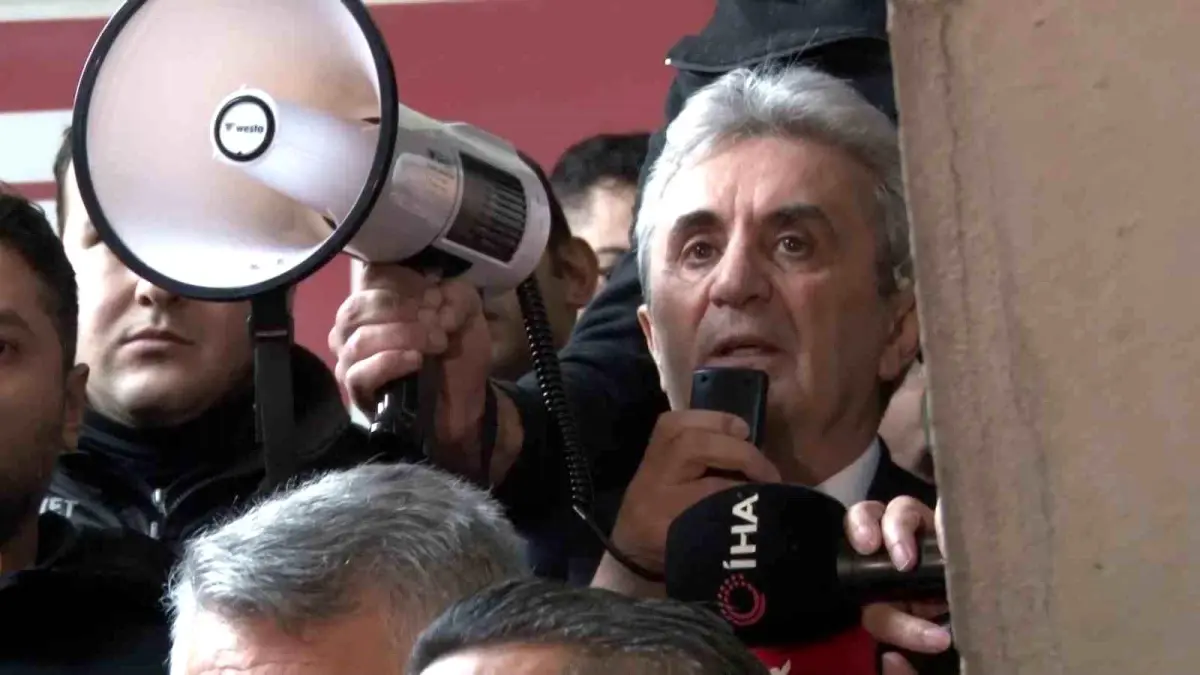 PERPA Ticaret Merkezi'nde seçim sonrası yönetim devri krizi