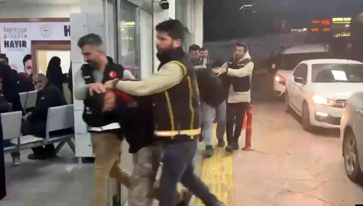 Şanlıurfa'da kuyumcu soygunu kamerada