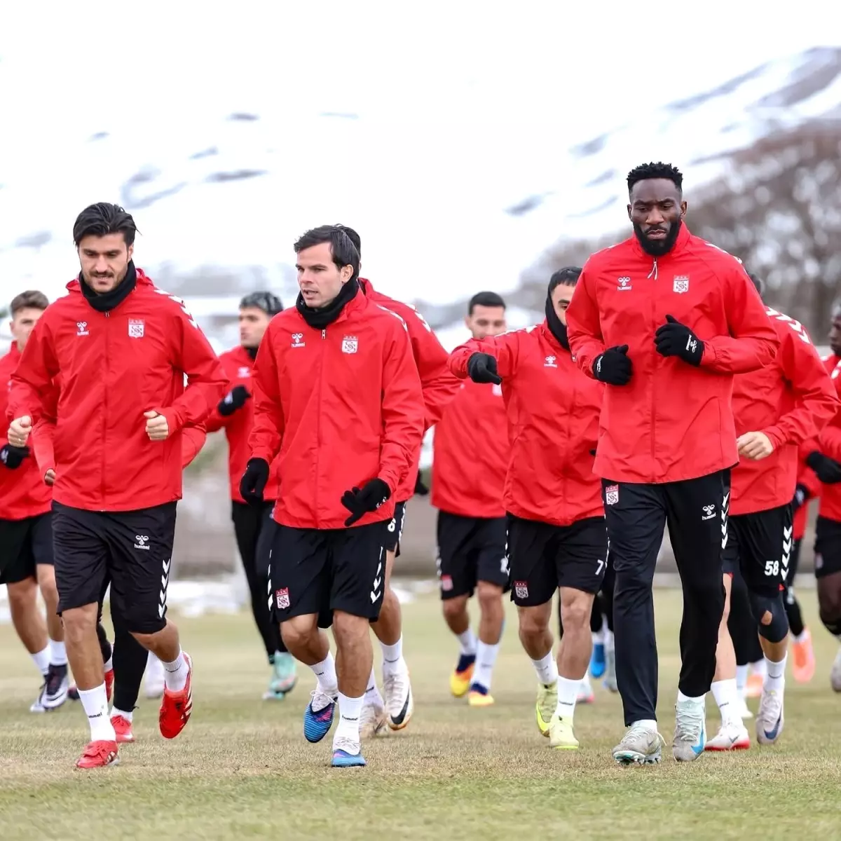 Sivasspor'da, Sarıyer maçı hazırlıkları başladı