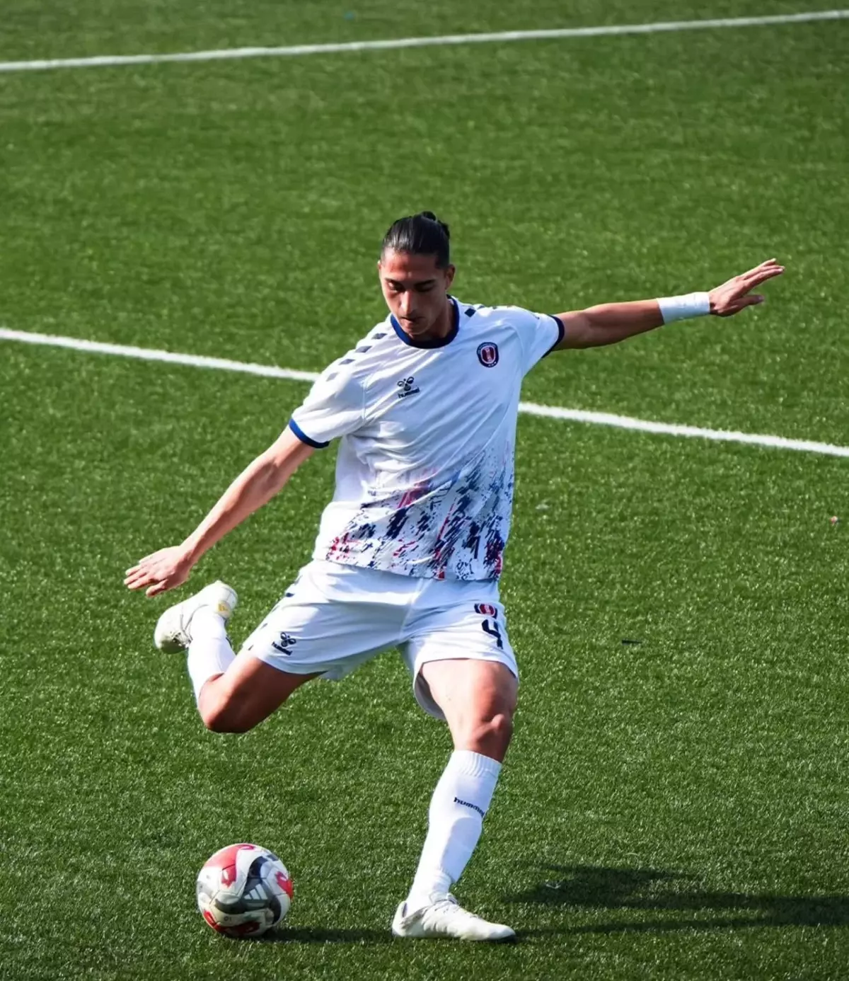 Söke 1970 SK'nın genç stoperi Ahmet Taha Dağbaşı transferde gözde oldu