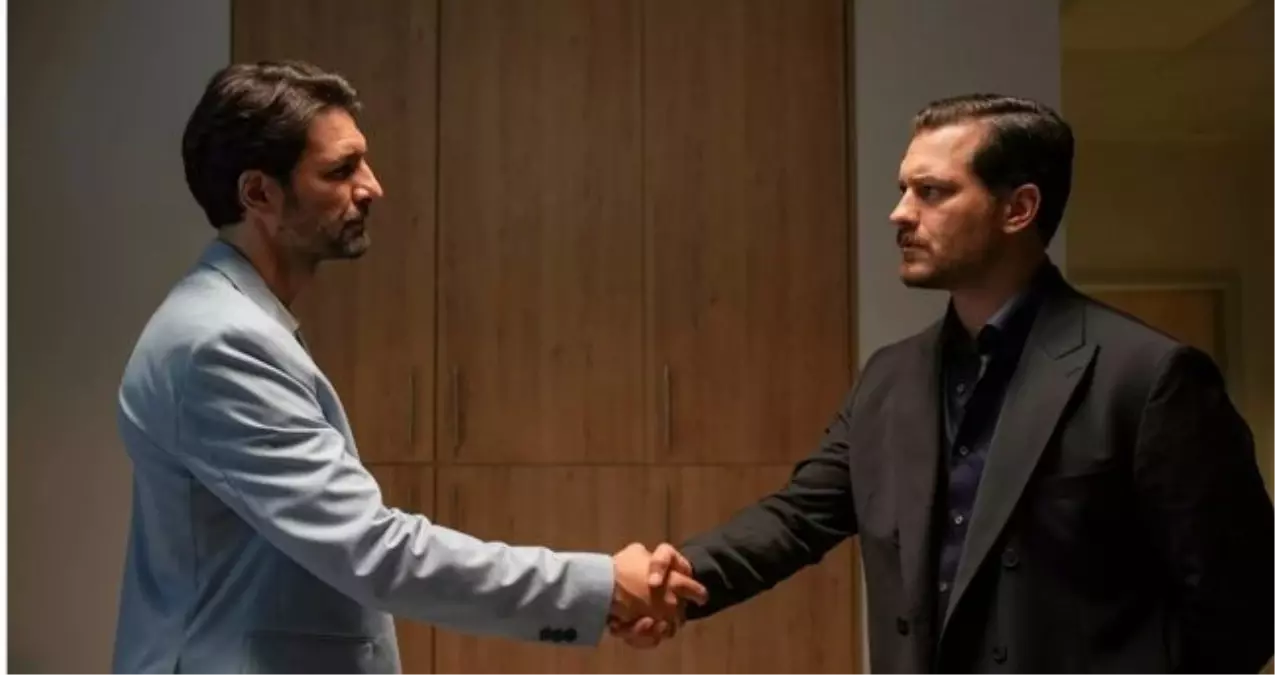 Taner Rumeli Eşref Rüya'dan ayrıldı mı? Eşref Rüya'nın Dinçer'i diziden neden ayrılıyor?