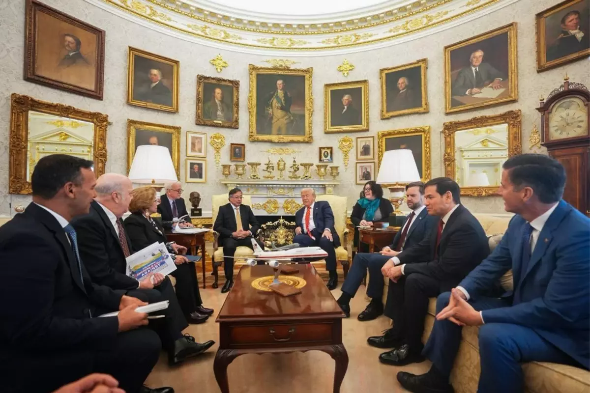 Trump ve Petro, Beyaz Saray'da biraraya geldi