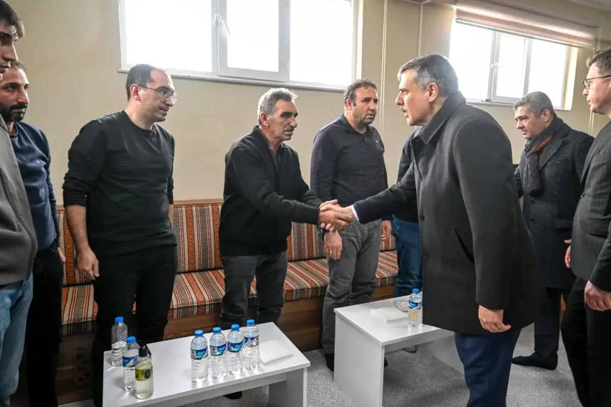 Vali Çiftçi'den taziye ziyareti