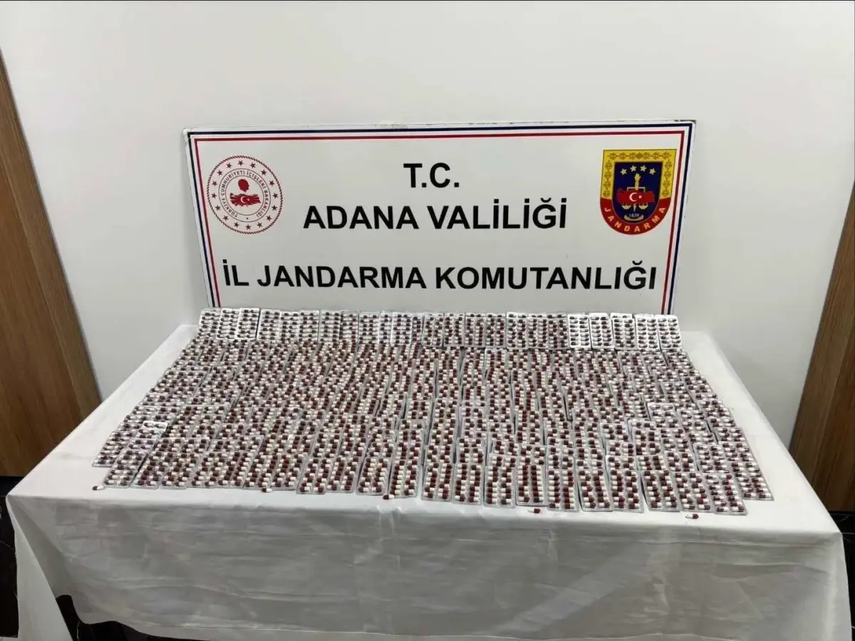 Adana'da 5 bin sentetik ecza ele geçirildi: 2 tutuklama