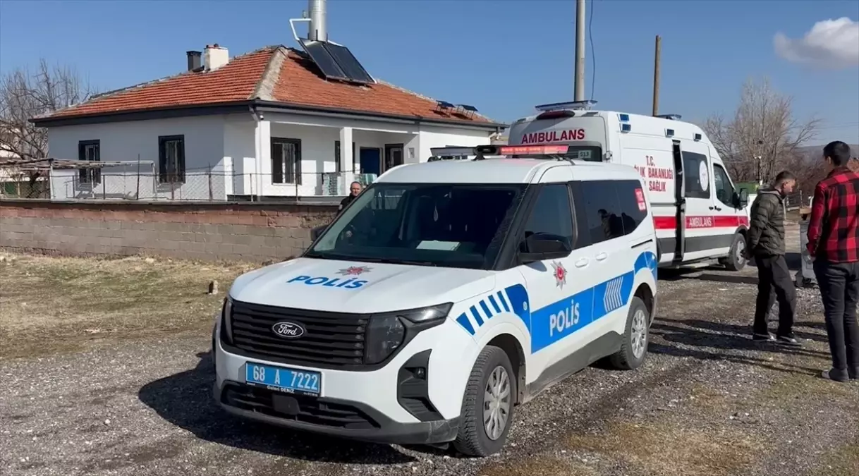 Aksaray'da yüksekten düşen işçi yaralandı