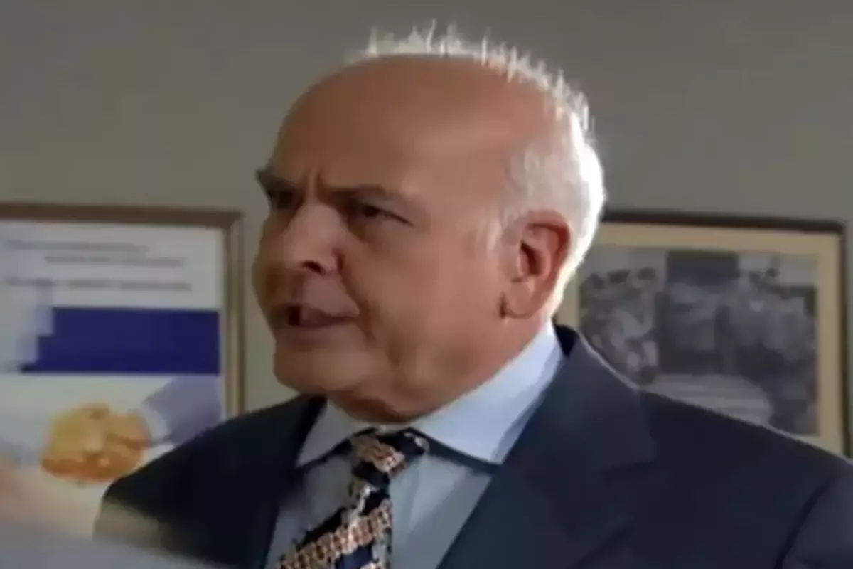 Arka Sokaklar'ın Vedat Müdür'ü son haliyle sevenlerini üzdü