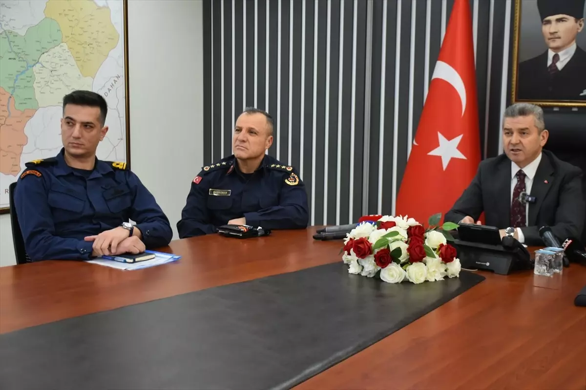 Artvin'de Asayiş ve Güvenlik Değerlendirme Toplantısı yapıldı