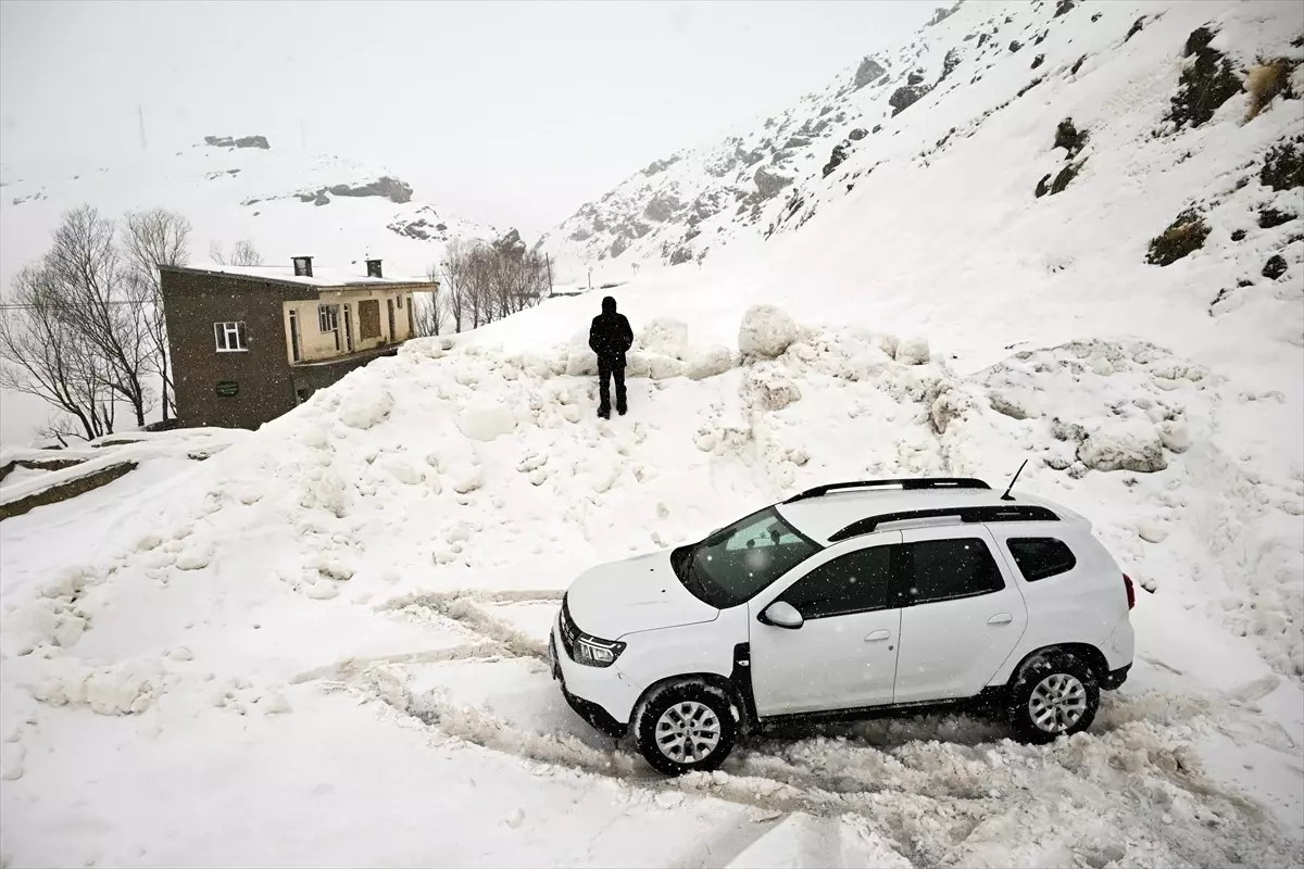 Bahçesaray'daki çığ faciasının tanıkları acı dolu anları unutamıyor