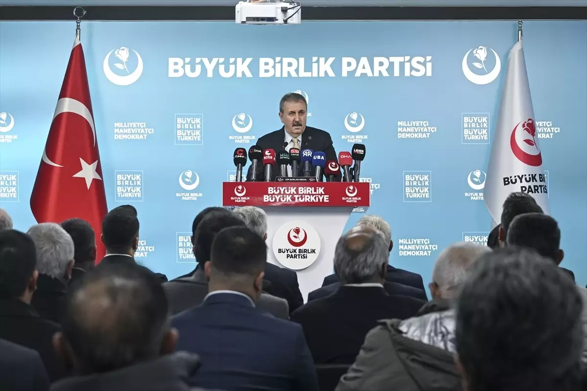 BBP Genel Başkanı Destici, basın toplantısı düzenledi Açıklaması