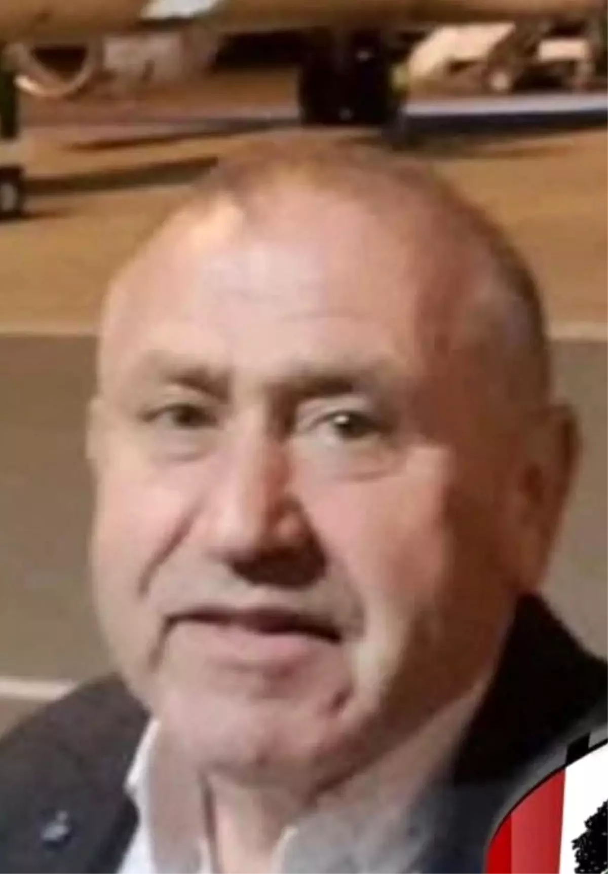 Bıçaklı saldırıya uğrayan eski muhtar hayatını kaybetti, saldırgan ağır yaralandı