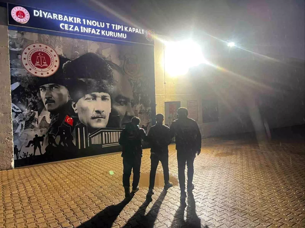 Diyarbakır'da haklarında kesinleşmiş hapis cezası bulunan 101 kişi yakalandı