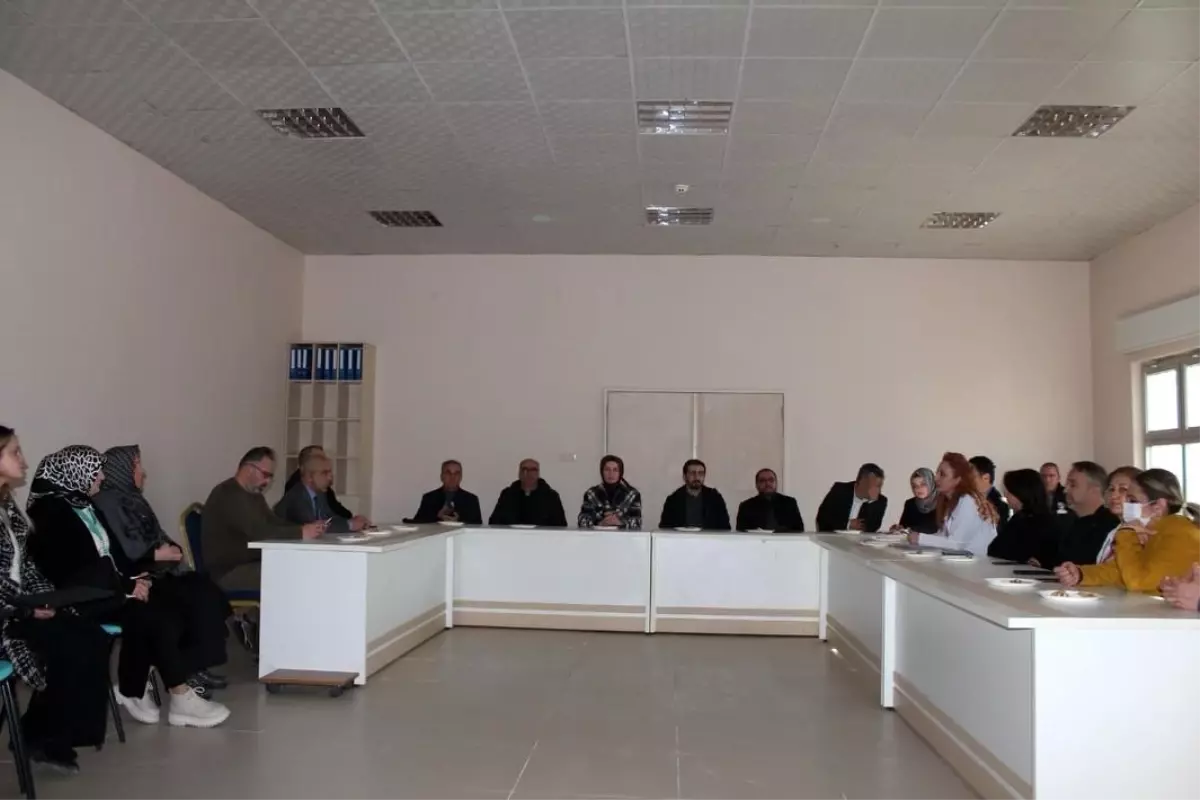 Elazığ Ruh Sağlığı ve Hastalıkları Hastanesi'nde çalışan memnuniyeti ele alındı