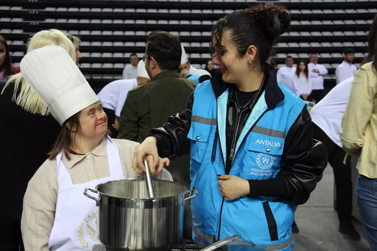 "Engel Tanımayan Şefler" Antalya'da buluştu