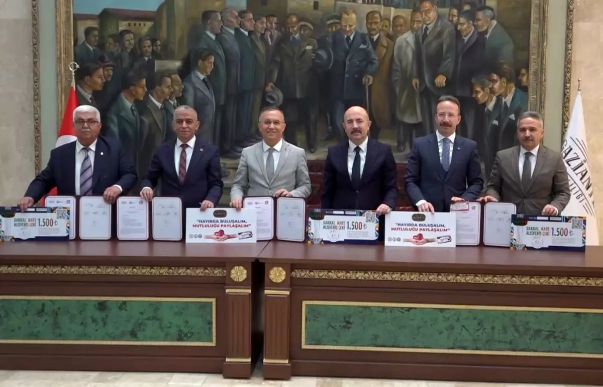 Gaziantep'te ihtiyaç sahibi vatandaşlara Ramazan müjdesi: 'BakkalKart'