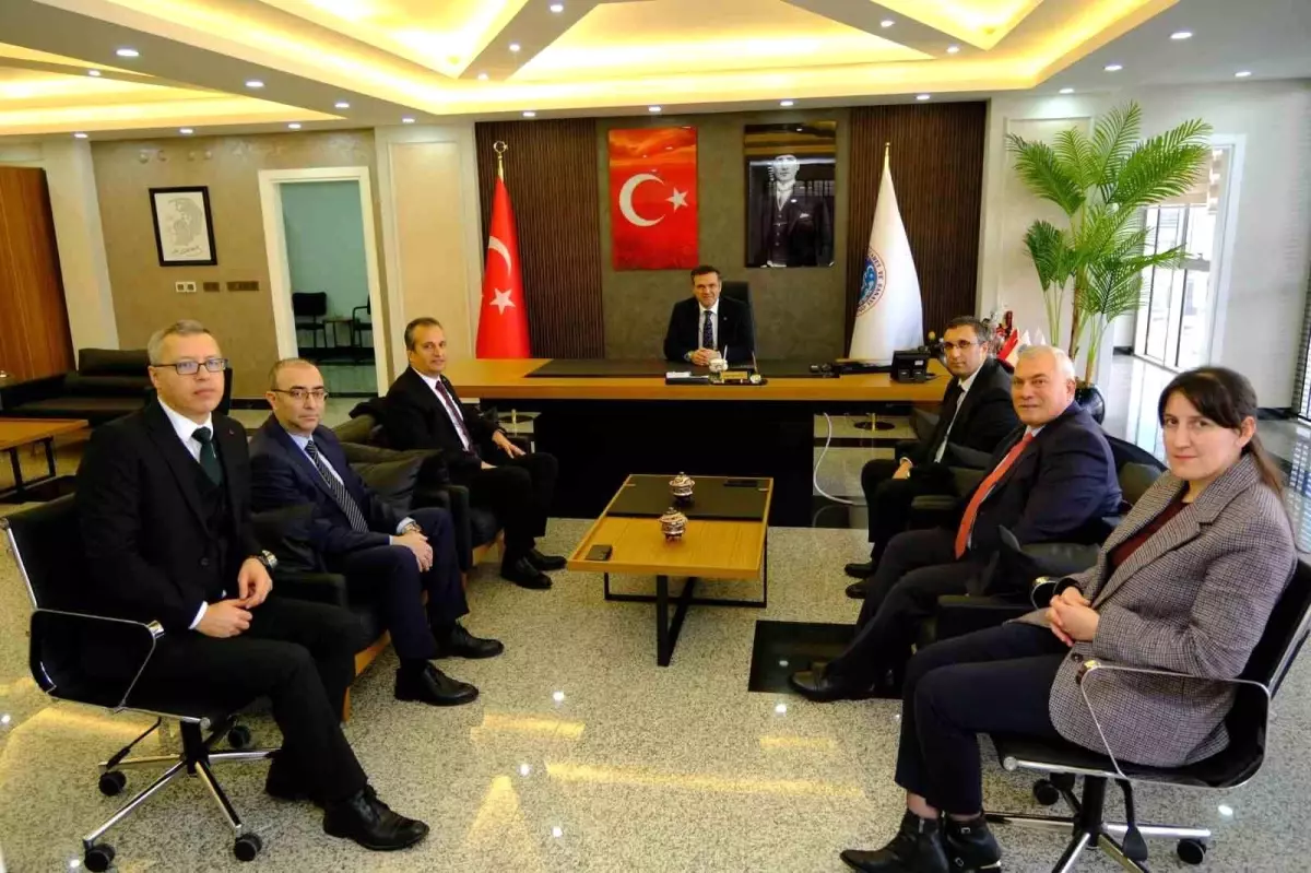 Gelir İdaresi Başkanlığı heyetinden Erzincan TSO'ya ziyaret