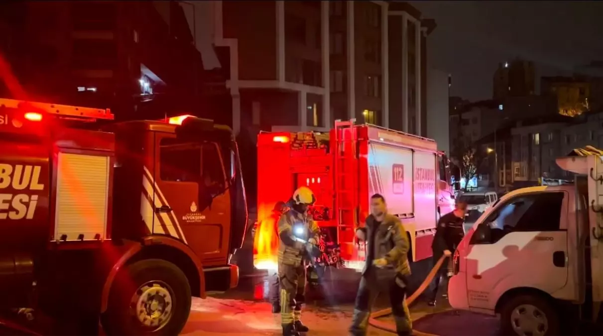 Kağıthane'de metruk binada şüpheli yangın