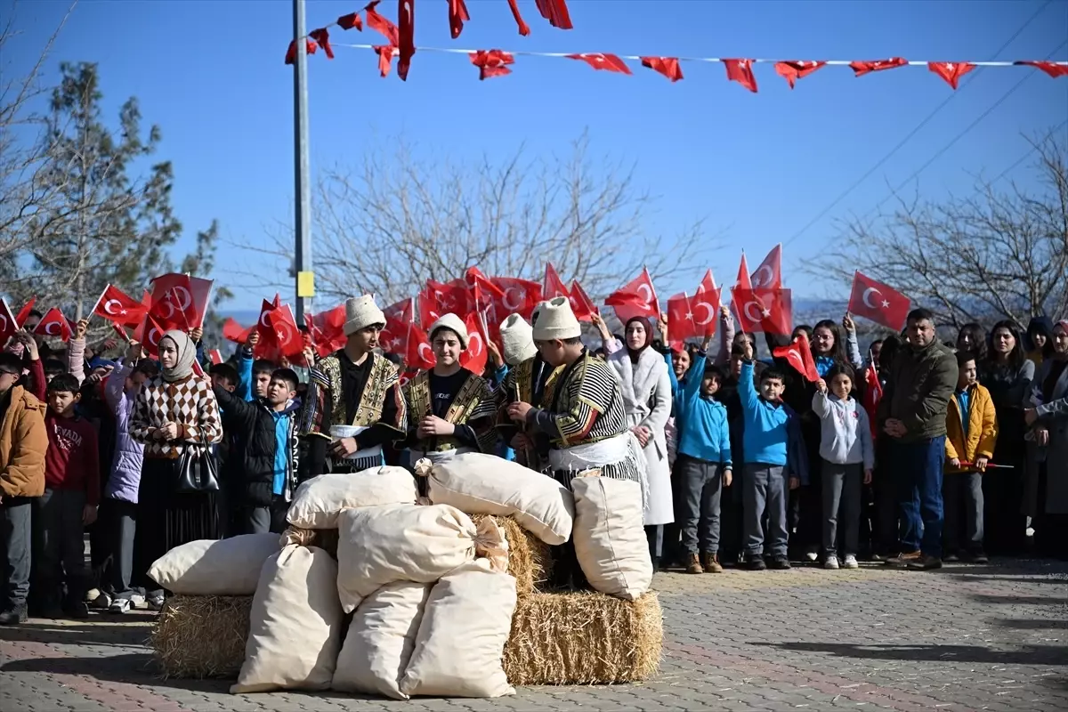 Kahramanmaraş'ın kurtuluşunun 106. yıl dönümü çeşitli etkinliklerle kutlanıyor