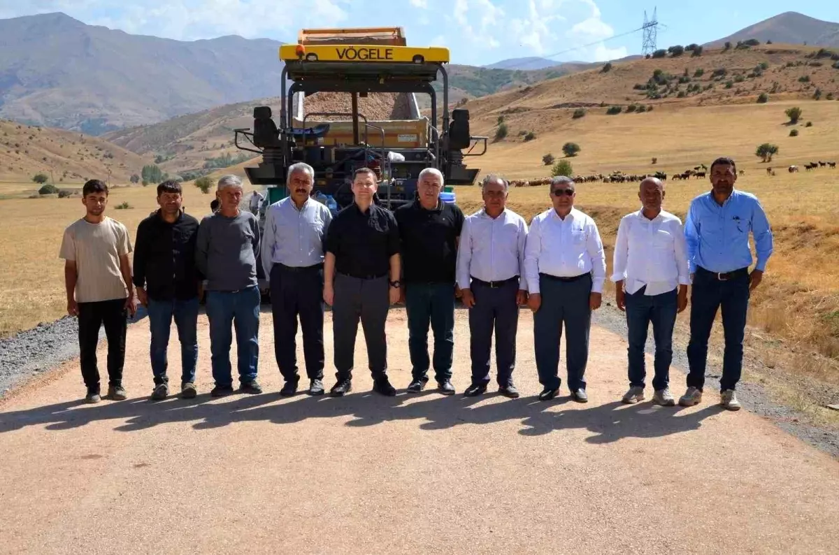 Kaymakam Demirer, özel idare ve KHGB'nin faaliyetlerini değerlendirdi