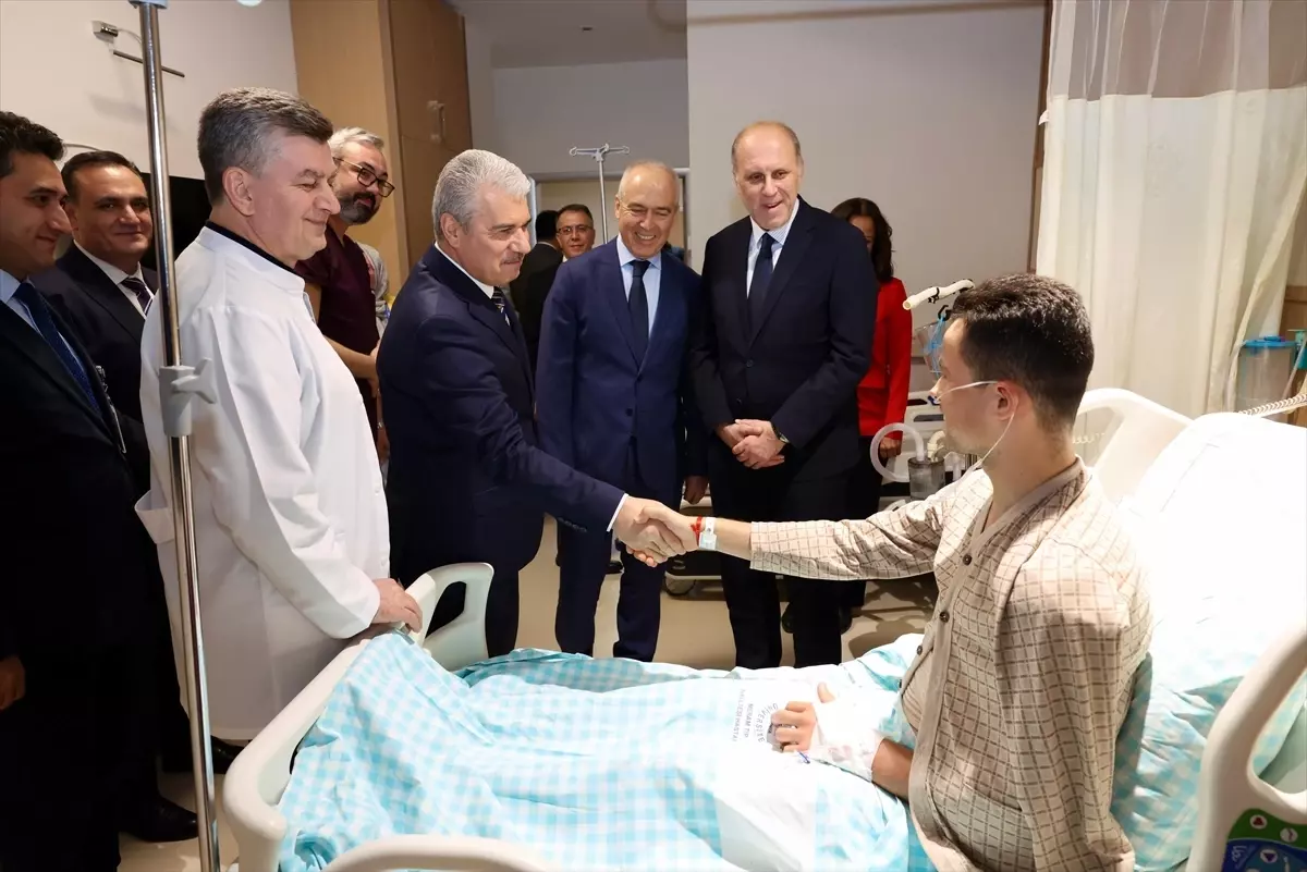 Konya Valisi Akın, bisiklet şampiyonasında kaza geçiren Portekizli sporcuyu ziyaret etti