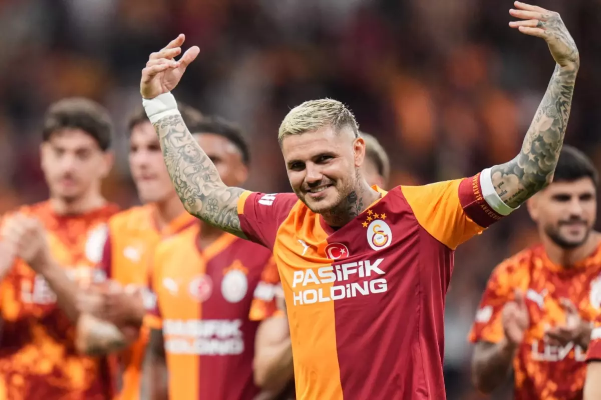 Mauro Icardi, Galatasaray tarihine geçti
