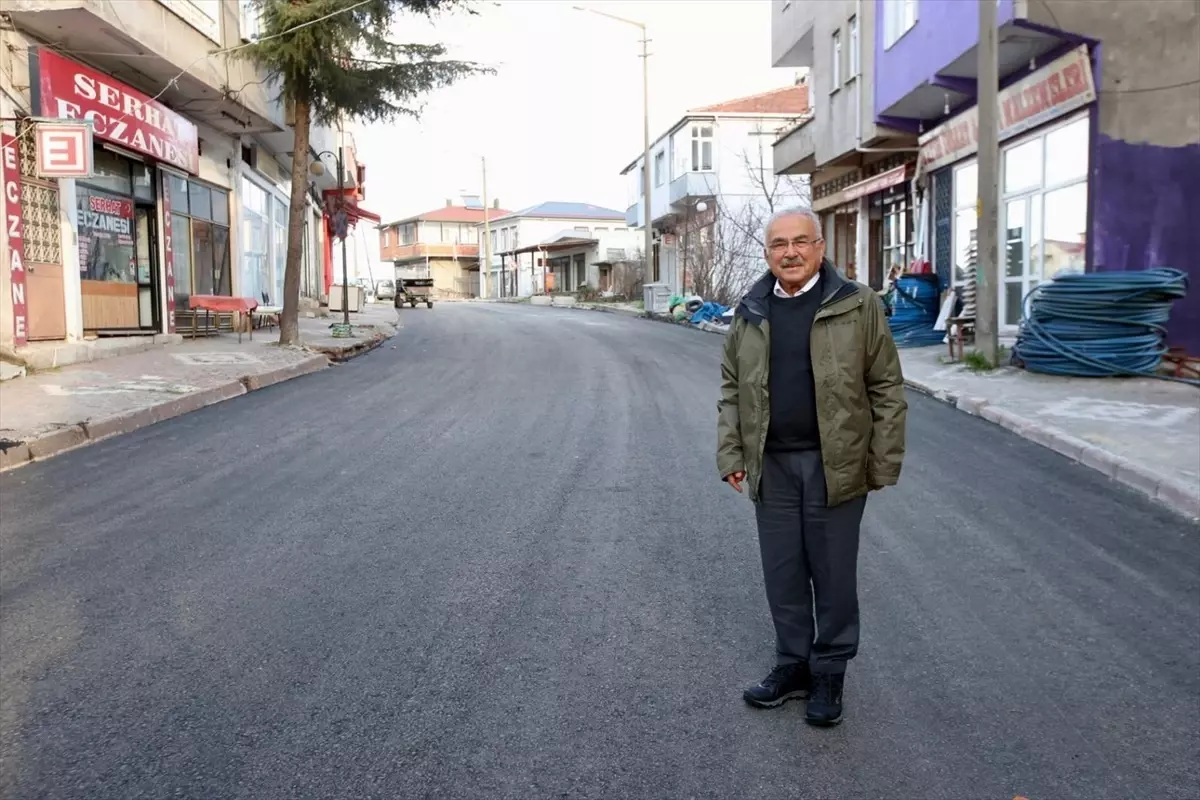 Ordu Büyükşehir Belediye Başkanı Güler asfaltlama çalışmalarını inceledi