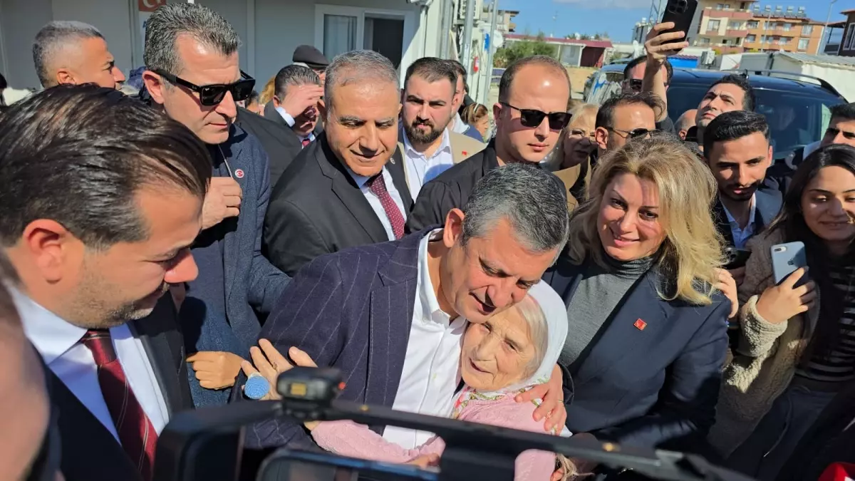 Özgür Özel Rezerv Alan Toplantısına Katıldı