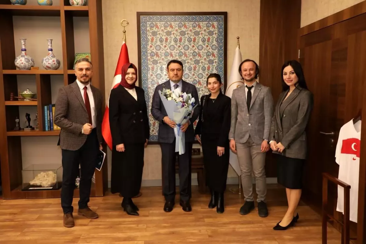 Vali Musa Işın, UCİM Kütahya heyetini kabul etti