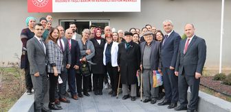 AK Parti Genel Başkan Yardımcısı Kaya, Adana'da şehit ailesi ve huzurevi sakinleriyle görüştü