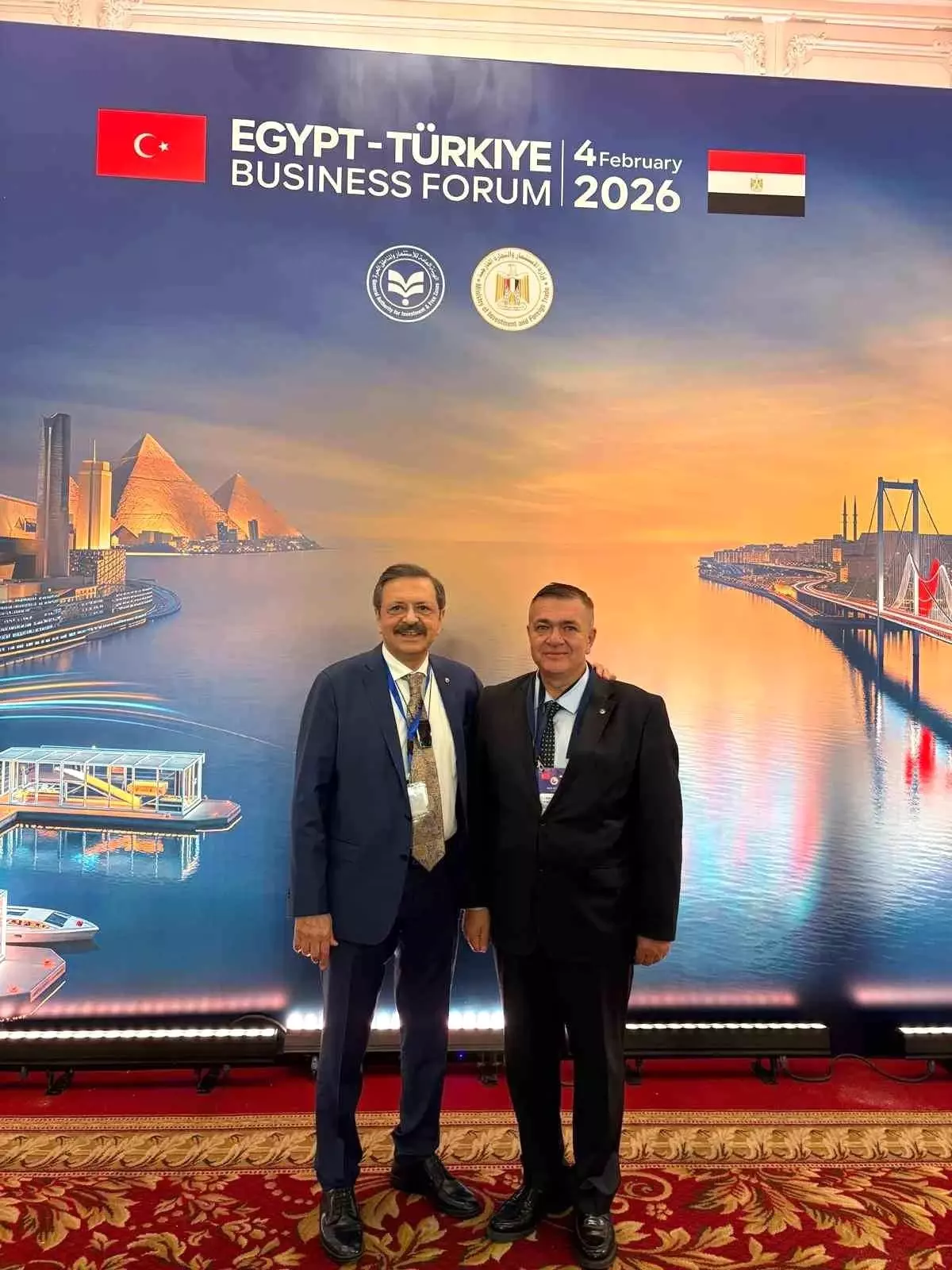 Akıncı, Kahire'de Türkiye-Mısır İş Forumu'na katıldı