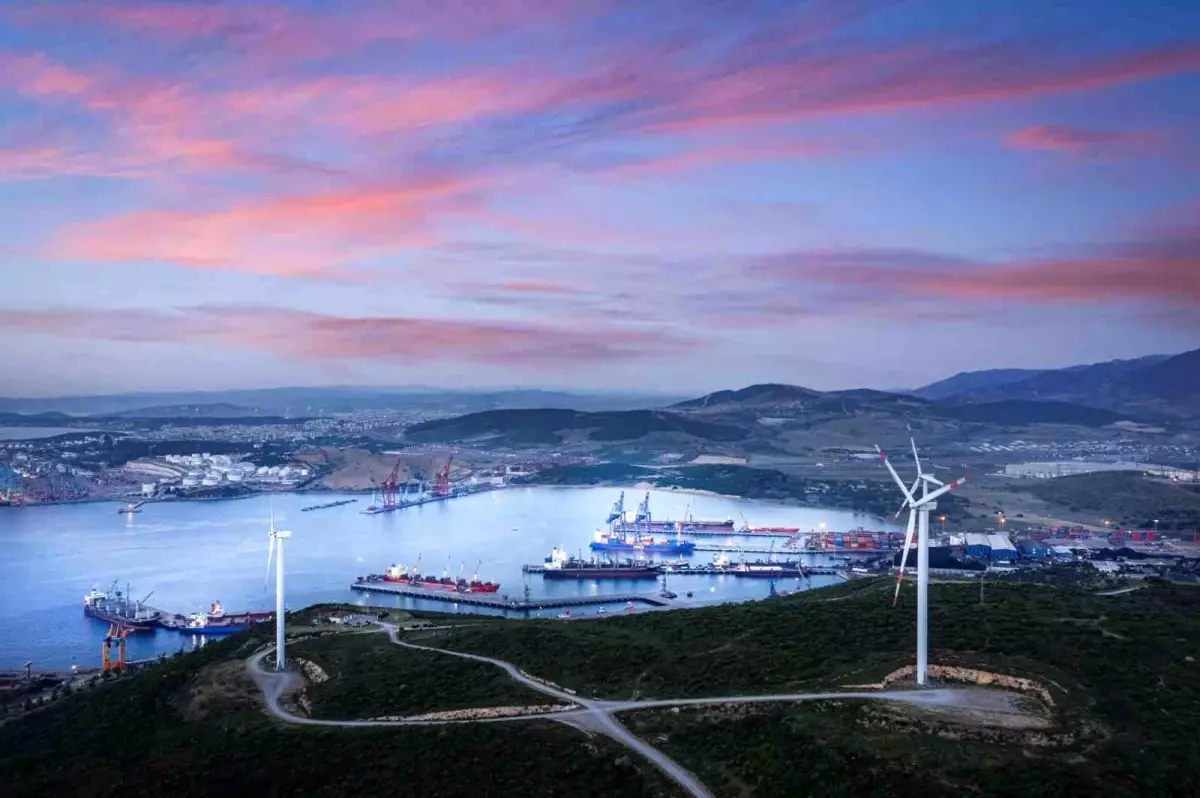 Aliağa Limanları, dış ticaretin yüzde 5,5'ini tek başına derçekleştirdi