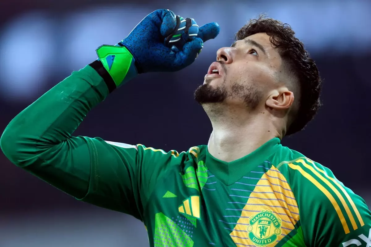 Altay Bayındır'ın Süper Lig devine transferine Manchester United karşı çıktı