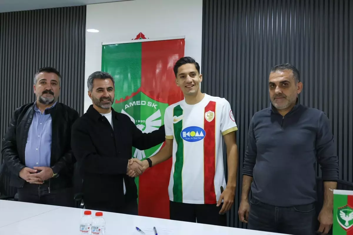 Amedspor, Kasımpaşa'dan Cem Üstündağ'ı kadrosuna kattı